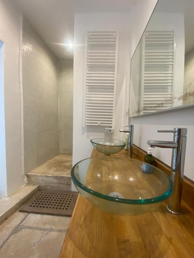 Auberge De La Croix Du Pape Èze Buitenkant foto
